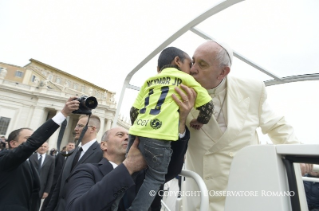 Audiencja Generalna Katecheza Papiźea Franciszka: Ogarnięci miłosierdziem